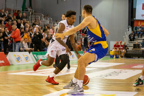 Legia Warszawa - Arka Gdynia 87:67