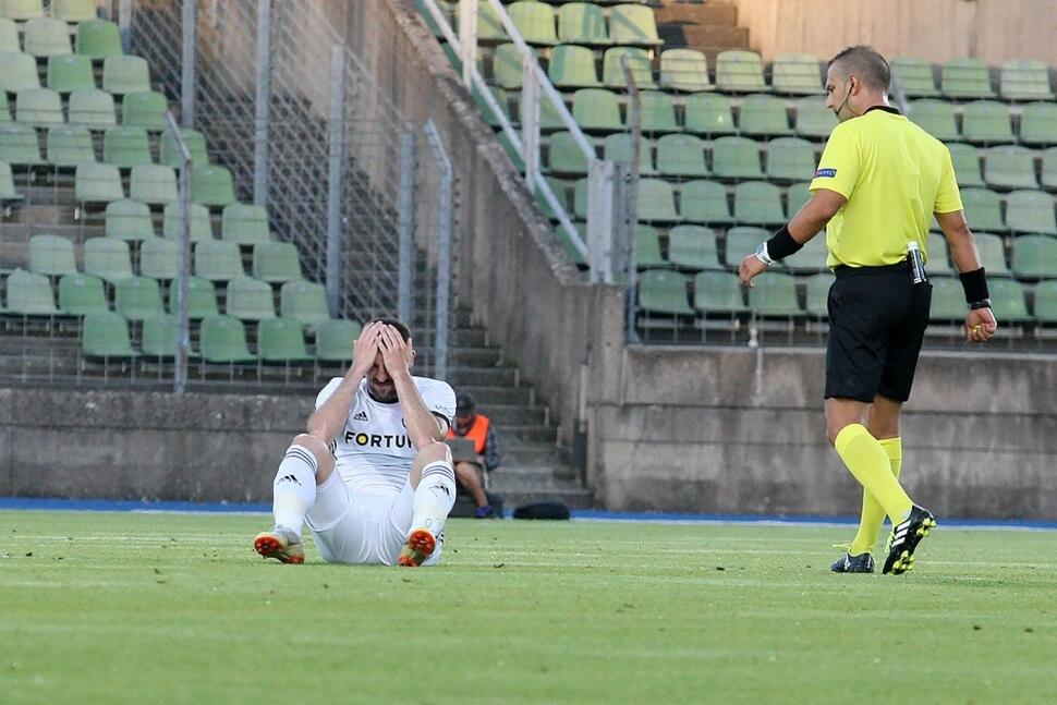 News: Dudelange – Legia 2:2 (2:1) - Kompromitacja