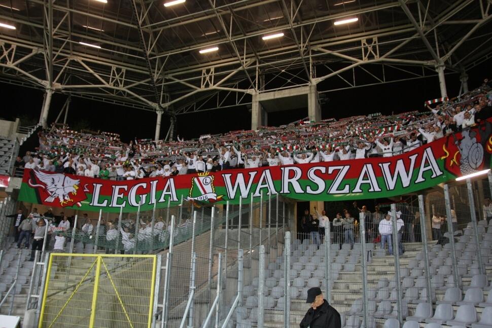 News: Doping kibiców Legii w Kielcach