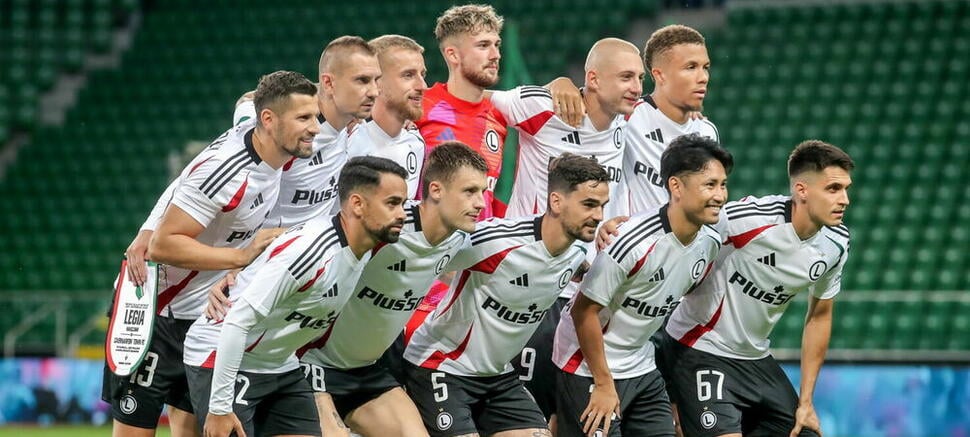 Legia Warszawa - Caernarfon Town 6:0 zespół drużyna