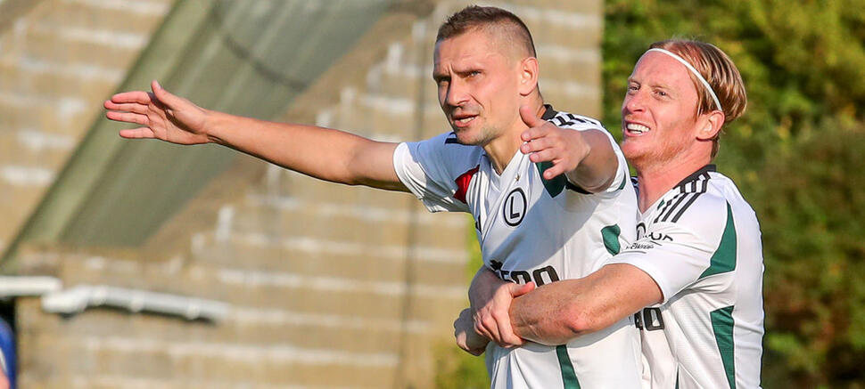 Caernarfon Town - Legia Warszawa 0:5 Artur Jędrzejczyk Radovan Pankov