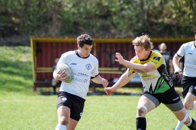 Rugby: Porażka z Watahą