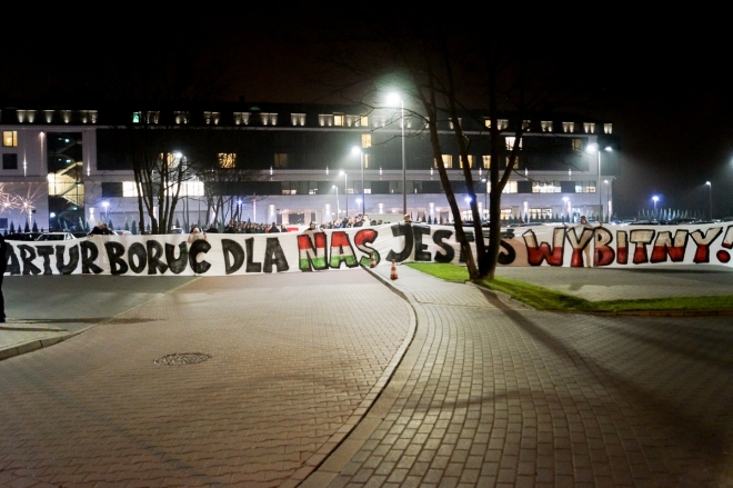 Kibice podziękowali Borucowi, Pazdan nie zagra z Urugwajem