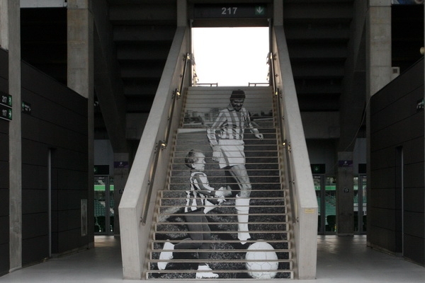 Stadion Legii z Trybuną Lucjana Brychczego (akt. wideo)