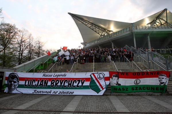 Stadion Legii z Trybuną Lucjana Brychczego (akt. wideo)