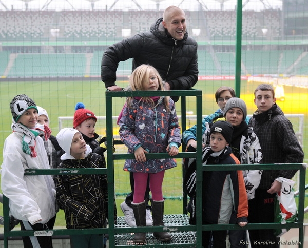 Dzieciaki z domów dziecka miały Mikołajki na Legii