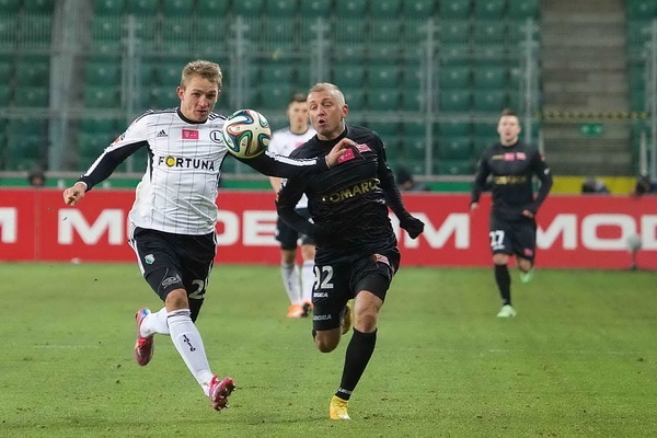 Legia Warszawa - Cracovia 2:0 (1:0): Spokojne przejście po 