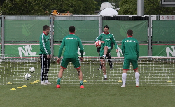 Legia już trenuje przed Wisłą, Sa ćwiczył z zespołem