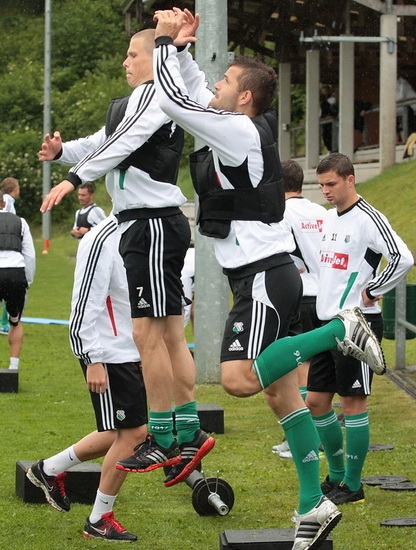 Siłowy i deszczowy trening bez Vrdoljaka - WIDEO