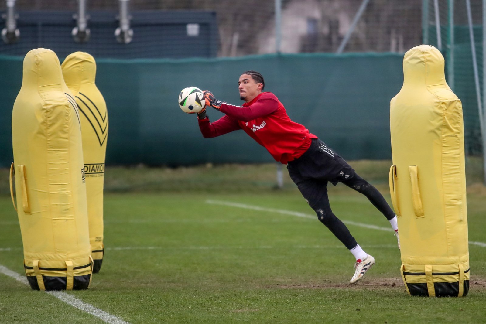 Pierwszy trening Kovacevicia z Legią Marcel Mendes-Dudziński