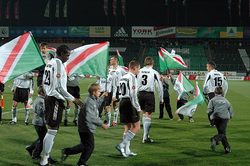 06legia_korona1.jpg