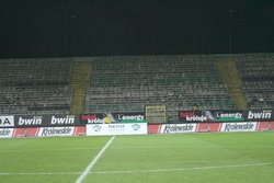 09pe_legia-jaga1.jpg